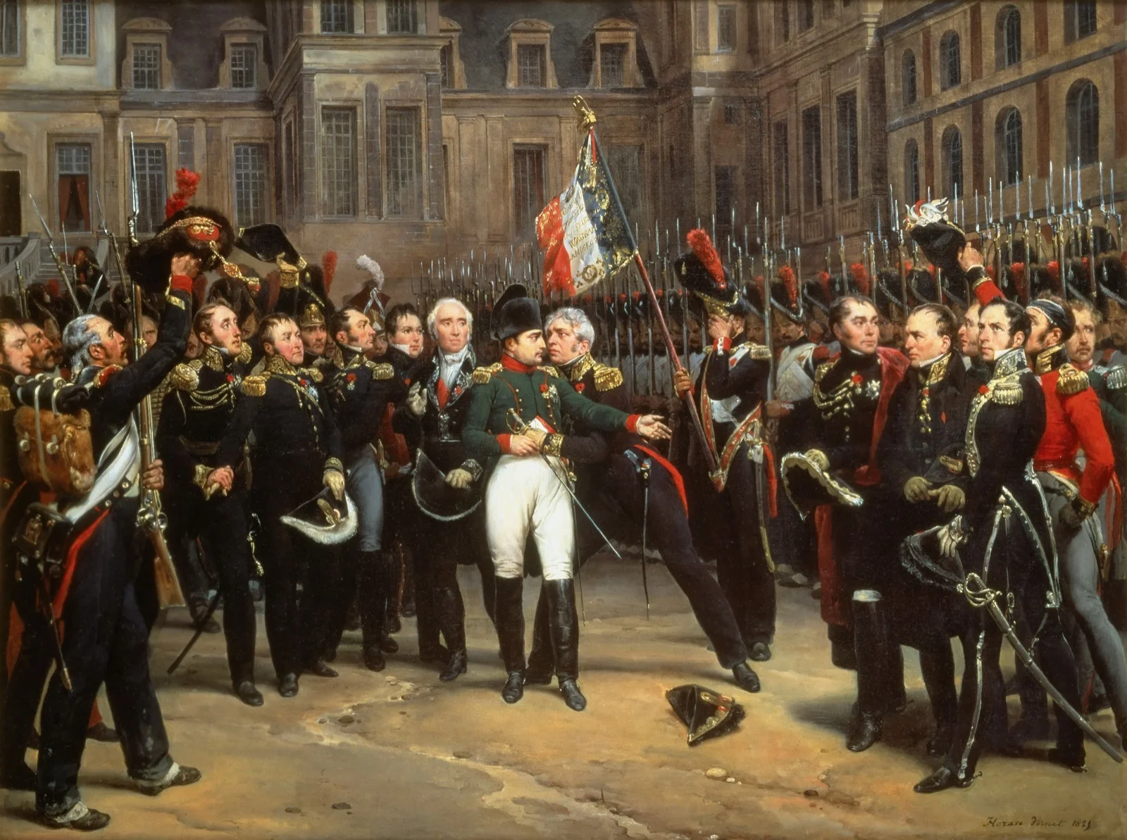 Dans la cour du Cheval-Blanc à Fontainebleau, Napoléon fait ses adieux à la Vieille Garde rassemblée en armes ; il étreint le général Petit et le drapeau.